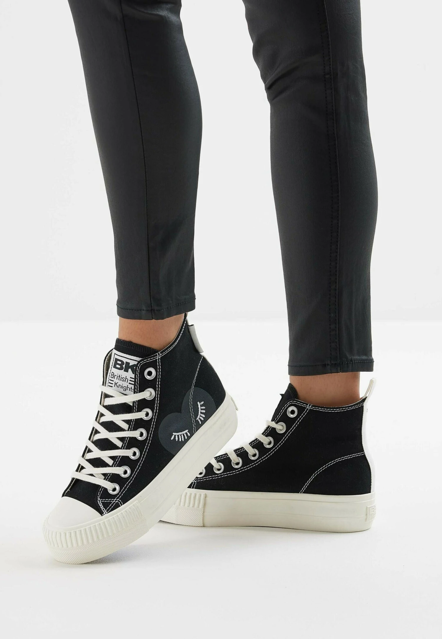 British Knights Kaya Mid - Baskets Montantes - Black Black Heart/Off White 3 British Knights Kaya Mid - Baskets Montantes - Black Black Heart/Off White