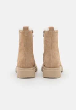 Tamaris Bottes De Neige - Cream 11 Tamaris Bottes De Neige - Cream -Next Soldes 859422f6198042a2b7c284986fc4adf8