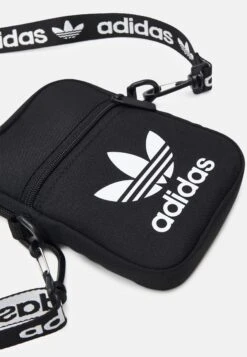 Adidas Originals Festival Unisex - Sac Bandoulière - Black 10 Adidas Originals Festival Unisex - Sac Bandoulière - Black -Next Soldes 865f848d608d4e58b117e14d7a2b23b6