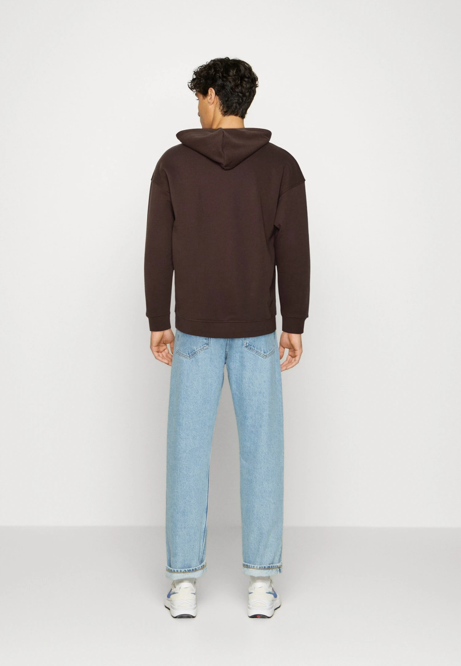 Jack & Jones Jorbrink Crest Hood Unisex - Sweat À Capuche - Seal Brown 5 Jack & Jones Jorbrink Crest Hood Unisex - Sweat À Capuche - Seal Brown – Image 3