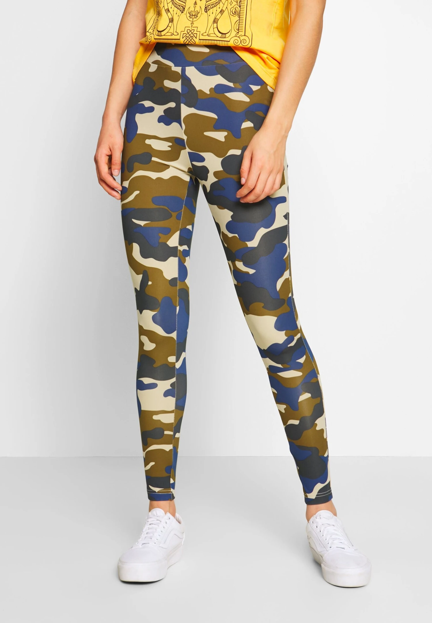 URBAN CLASSICS Legging - Summerolive 3 URBAN CLASSICS Legging - Summerolive