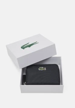 Lacoste Money Pieces - Portefeuille - Noir -Next Soldes 87b8fe2025d5454abb3d2327d197c6ce