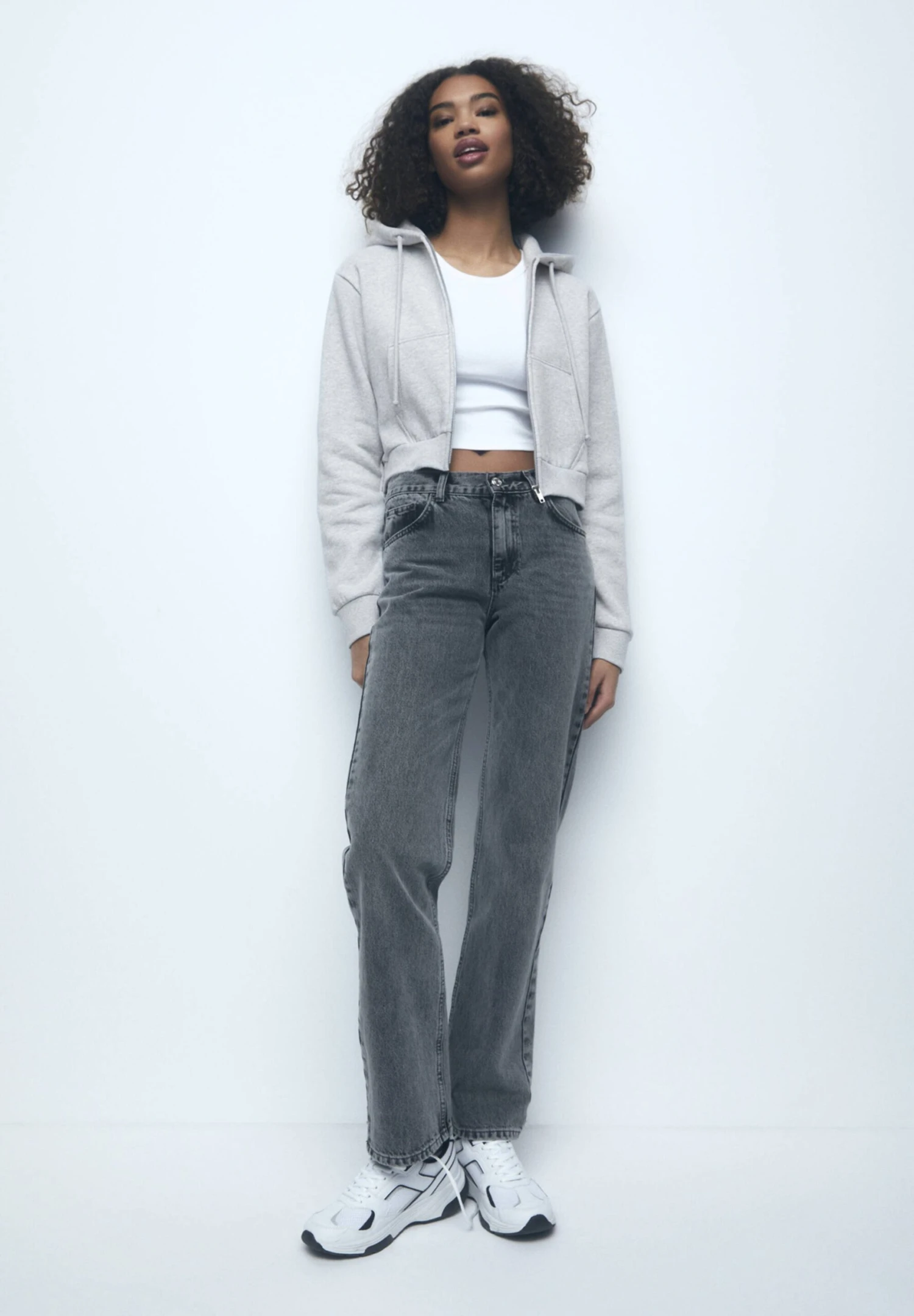 PULL & BEAR Hoodie With Zip - Sweat Zippé - Dark Grey 4 PULL & BEAR Hoodie With Zip - Sweat Zippé - Dark Grey – Image 2