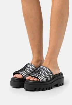 Calvin Klein Jeans Toothy Combat - Mules À Talons - Black