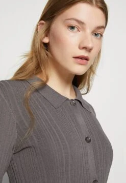 NA-KD Button Detail Cardigan - Gilet - Dark Grey -Next Soldes 8c40b7cabb194ccc817c5f97d65836a9