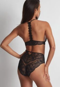 Aubade Taille Haute Flowermania - Slip - Noir -Next Soldes 8c7bd0f7ae3b4af4aaf3b5143ac67682