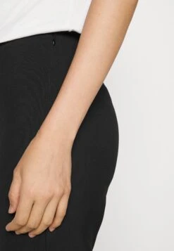 MAX & Co. Meta - Pantalon Classique - Black 13 MAX & Co. Meta - Pantalon Classique - Black -Next Soldes 8c8f64044966427f94f21462a5152586