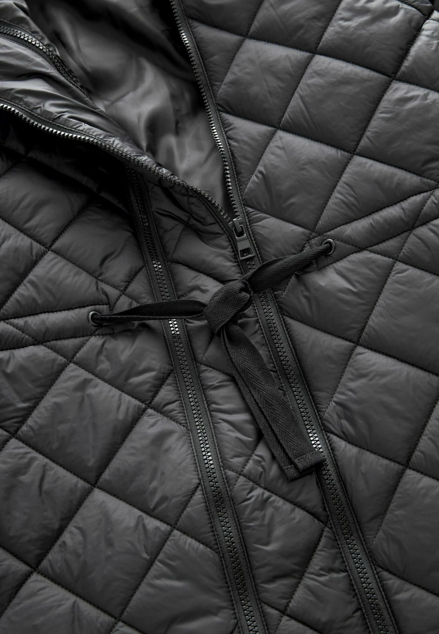 Next Maternity Longline Quilted With Hood Standard - Manteau D'Hiver - Black 10 Next Maternity Longline Quilted With Hood Standard - Manteau D'Hiver - Black – Image 8