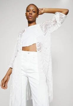 Vila Vinola Fringle Kimono - Veste Légère - Snow White -Next Soldes 9014c0307c734e9eae3e643d6b7833b7