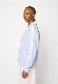 Adidas Originals Cardigan - Sweat Zippé - Blue Dawn 15 Adidas Originals Cardigan - Sweat Zippé - Blue Dawn -Next Soldes 90f56ee9239f4dce99a8f82998000350