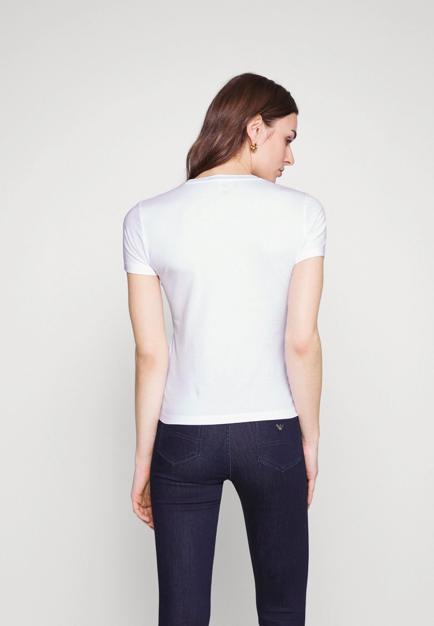 Emporio Armani T-Shirt Imprimé - White 5 Emporio Armani T-Shirt Imprimé - White – Image 3