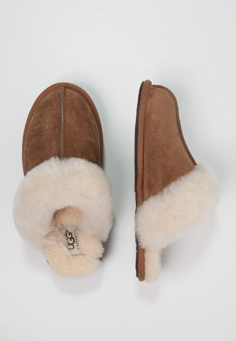 Ugg Scuffette Ii - Chaussons - Chestnut 4 Ugg Scuffette Ii - Chaussons - Chestnut – Image 2