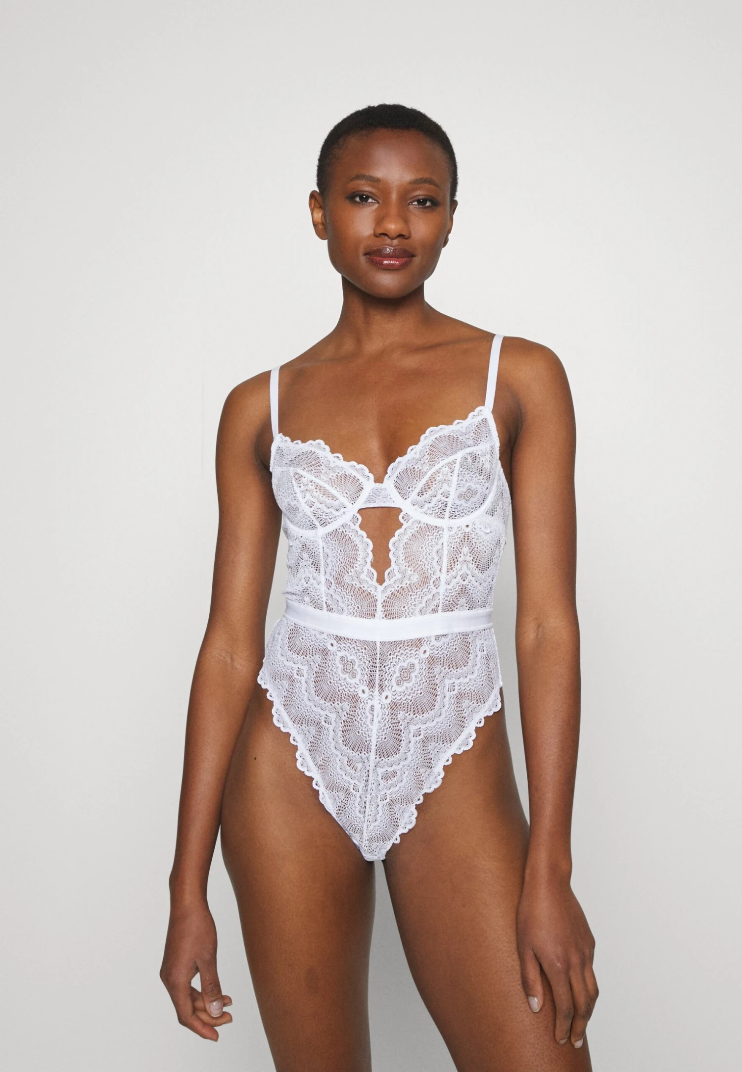 Anna Field Body - White 3 Anna Field Body - White