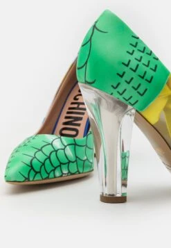 MOSCHINO Escarpins - Fantasy Color 15 MOSCHINO Escarpins - Fantasy Color -Next Soldes 983c3b2905c54be78aa067ad0f752611