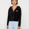 Juicy Couture Track Jacket With Bubble Graphic - Sweat Zippé - Black 1 Juicy Couture Track Jacket With Bubble Graphic - Sweat Zippé - Black -Next Soldes 9916b005f21145c598924ecbb86658a7