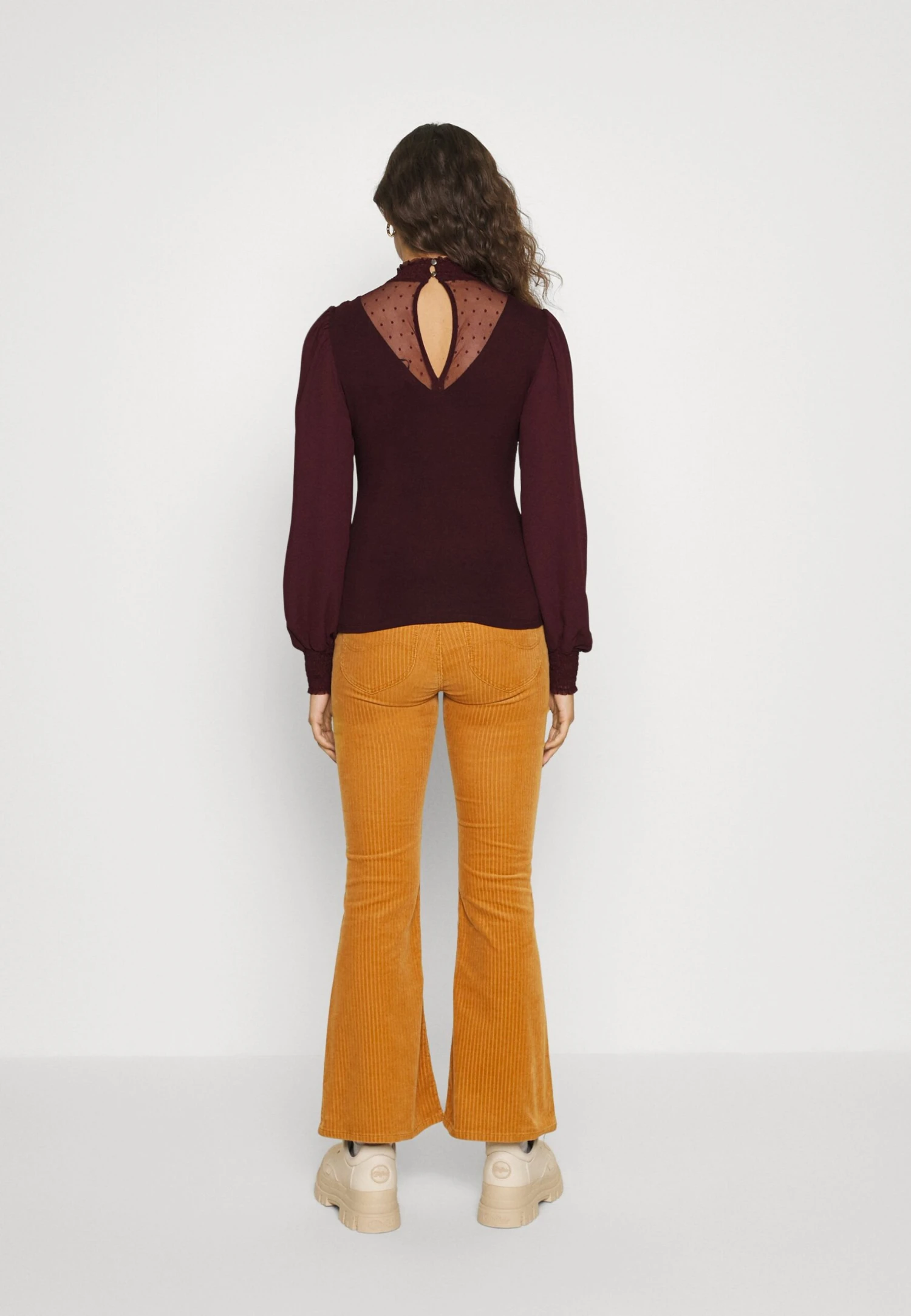 MORGAN Tony - T-Shirt À Manches Longues - Red Velvet 5 MORGAN Tony - T-Shirt À Manches Longues - Red Velvet – Image 3