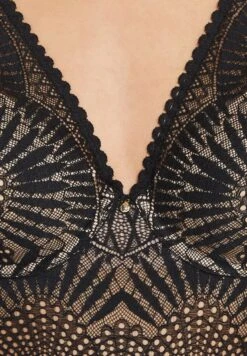 Beverly - Body - Noir 9 Beverly - Body - Noir -Next Soldes 9952713bdc6742bdaf09daa4f11db926