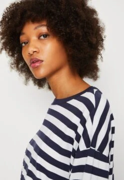 Monki T-Shirt À Manches Longues - Blue Dark -Next Soldes 99889aed5d234e9188a69f726a06defb