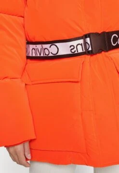 Calvin Klein Jeans Soft Touch - Veste D'Hiver - Coral Orange 15 Calvin Klein Jeans Soft Touch - Veste D'Hiver - Coral Orange -Next Soldes 9c9c0fa23b8d4542af4c4be64cf9f03f