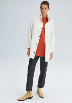 With Neckband - Manteau Court - Off White