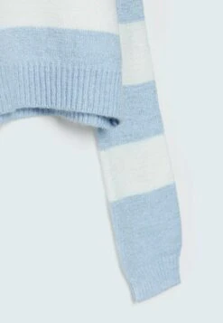 Stradivarius Mit Streifen - Pullover - Light Blue 17 Stradivarius Mit Streifen - Pullover - Light Blue -Next Soldes 9d33c231cf124e16b90fdf724a8e318d