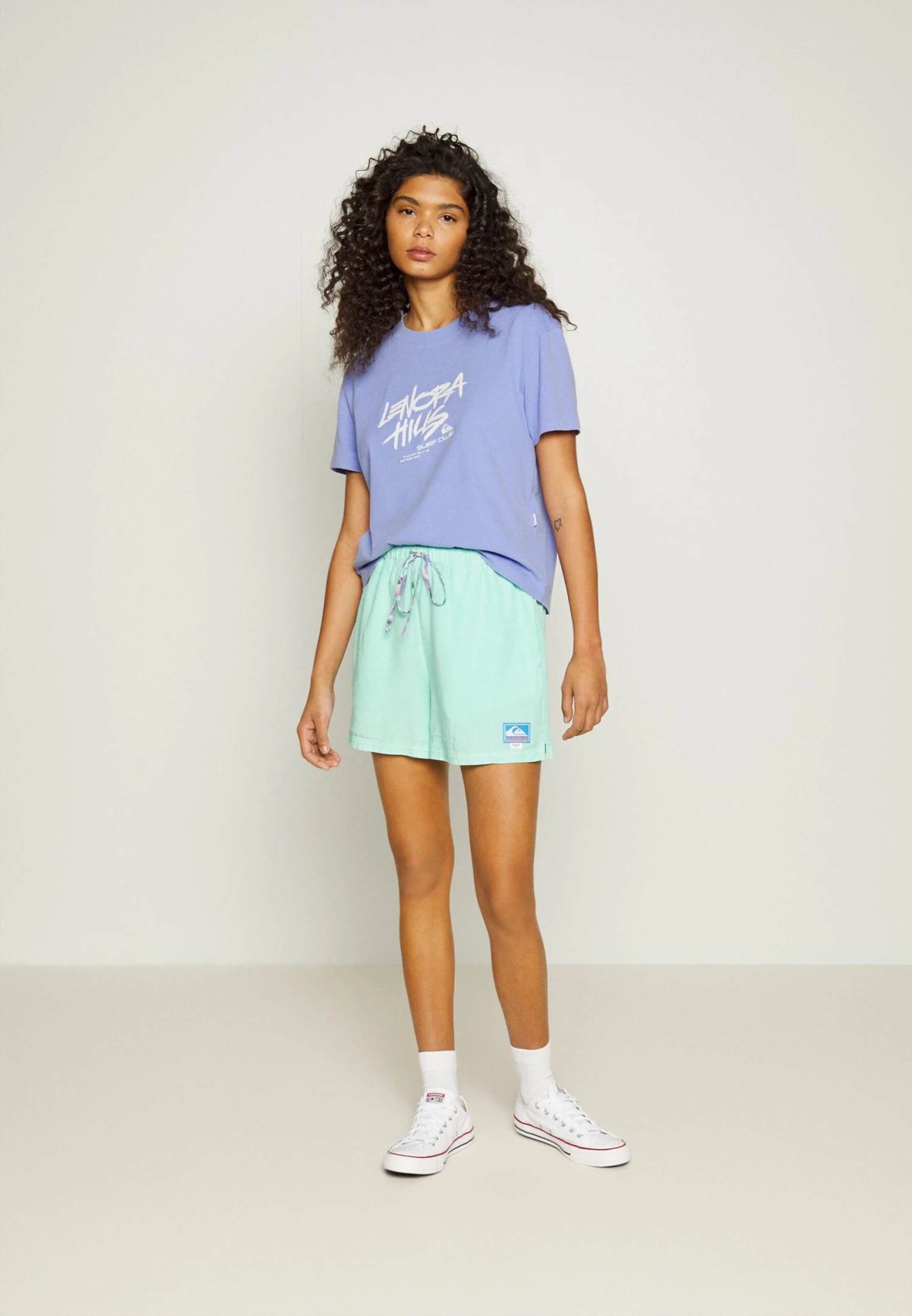 Quiksilver Stranger Things 86 Crop Tee - T-Shirt Imprimé - Jacaranda 4 Quiksilver Stranger Things 86 Crop Tee - T-Shirt Imprimé - Jacaranda – Image 2