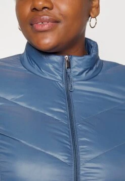 Vero Moda Curve Vmsorayasiv Short Jacket - Veste Mi-Saison - China Blue -Next Soldes 9da95a20086c4f889374afdd3ef7f4f6