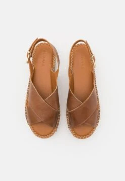 ALOHAS Crossed - Espadrilles - Camel 11 ALOHAS Crossed - Espadrilles - Camel -Next Soldes 9dd05d86362a478783576fcec0395f13