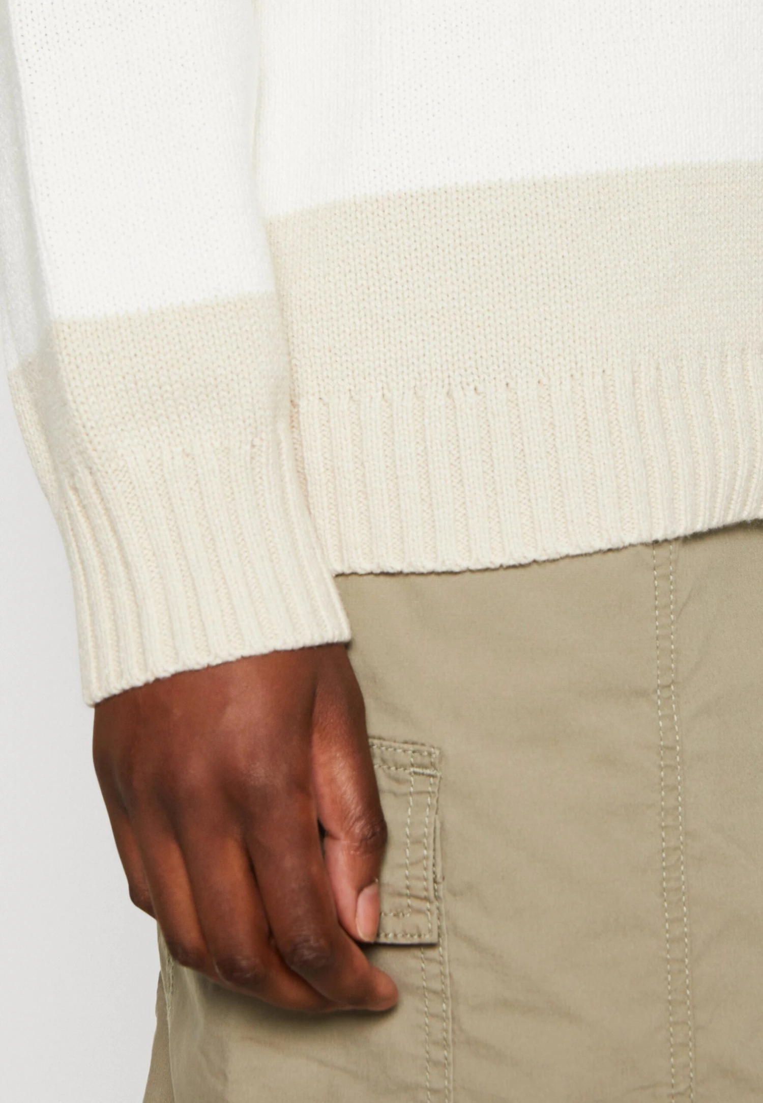 Hollister Co. Crew Sweater Stripes - Pullover - Oatmeal 8 Hollister Co. Crew Sweater Stripes - Pullover - Oatmeal – Image 6