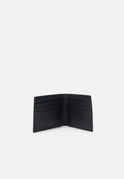 Lacoste Portefeuille - Noir/Gris 10 Lacoste Portefeuille - Noir/Gris -Next Soldes 9edf004aaa0a448aa6a4a83a4463bb7a