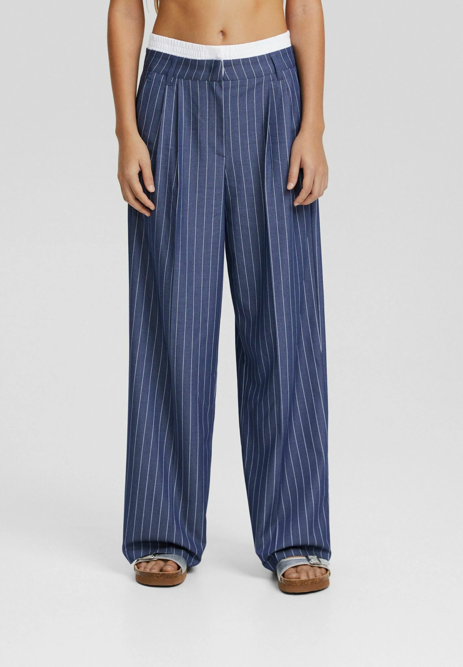BERSHKA Tailored - Pantalon Classique - Dark Blue 3 BERSHKA Tailored - Pantalon Classique - Dark Blue
