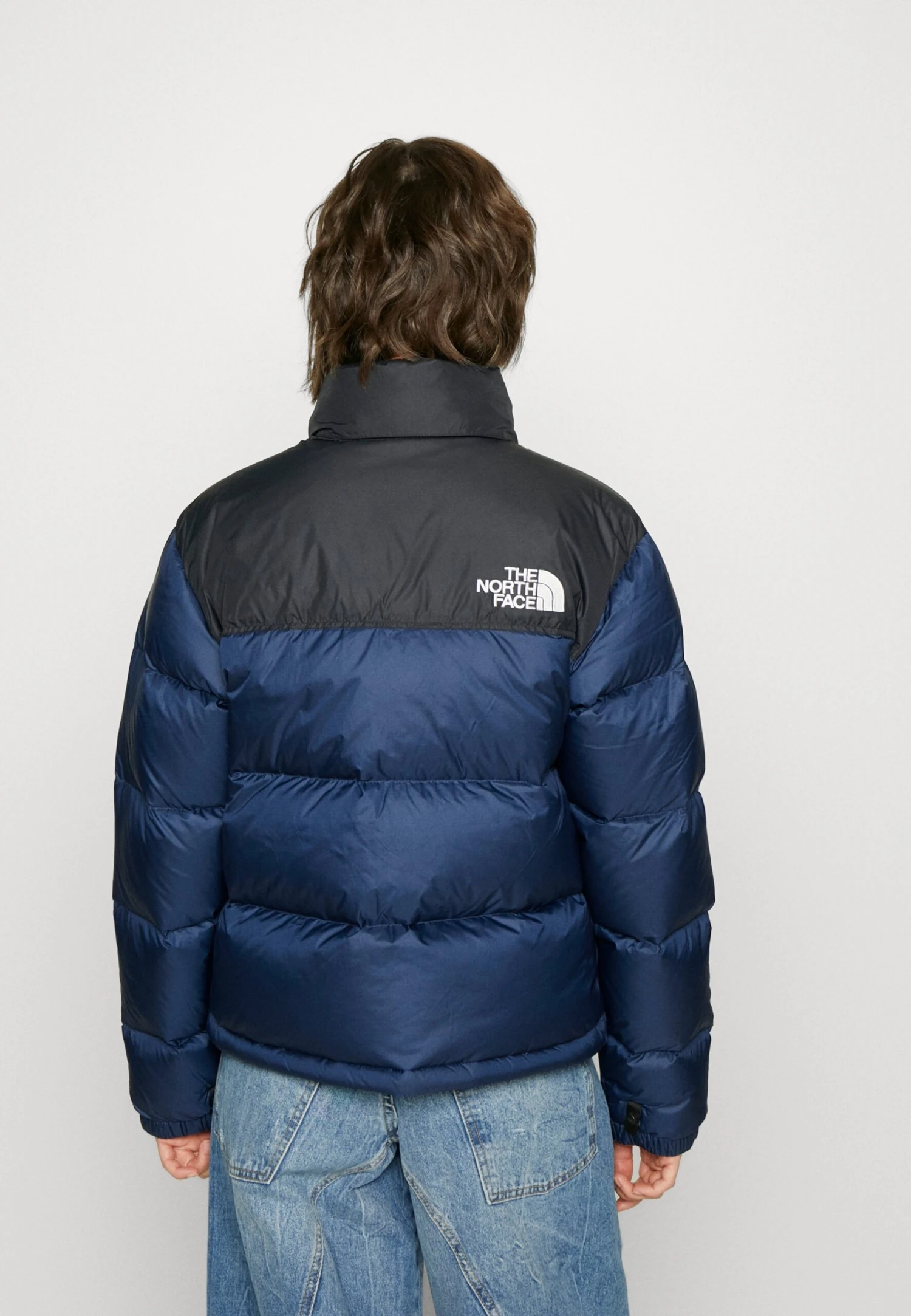 The North Face Retro Nuptse Jacket - Doudoune - Summit Navy/Black 6 The North Face Retro Nuptse Jacket - Doudoune - Summit Navy/Black – Image 4