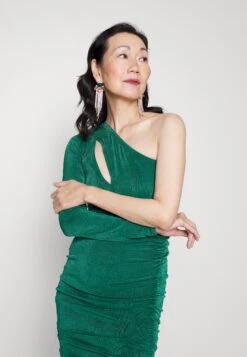 In The Style Side Cut Out Long Sleeve Mini Dress - Robe En Jersey - Green -Next Soldes a1049e7226af4821b42e61fda5d801fd