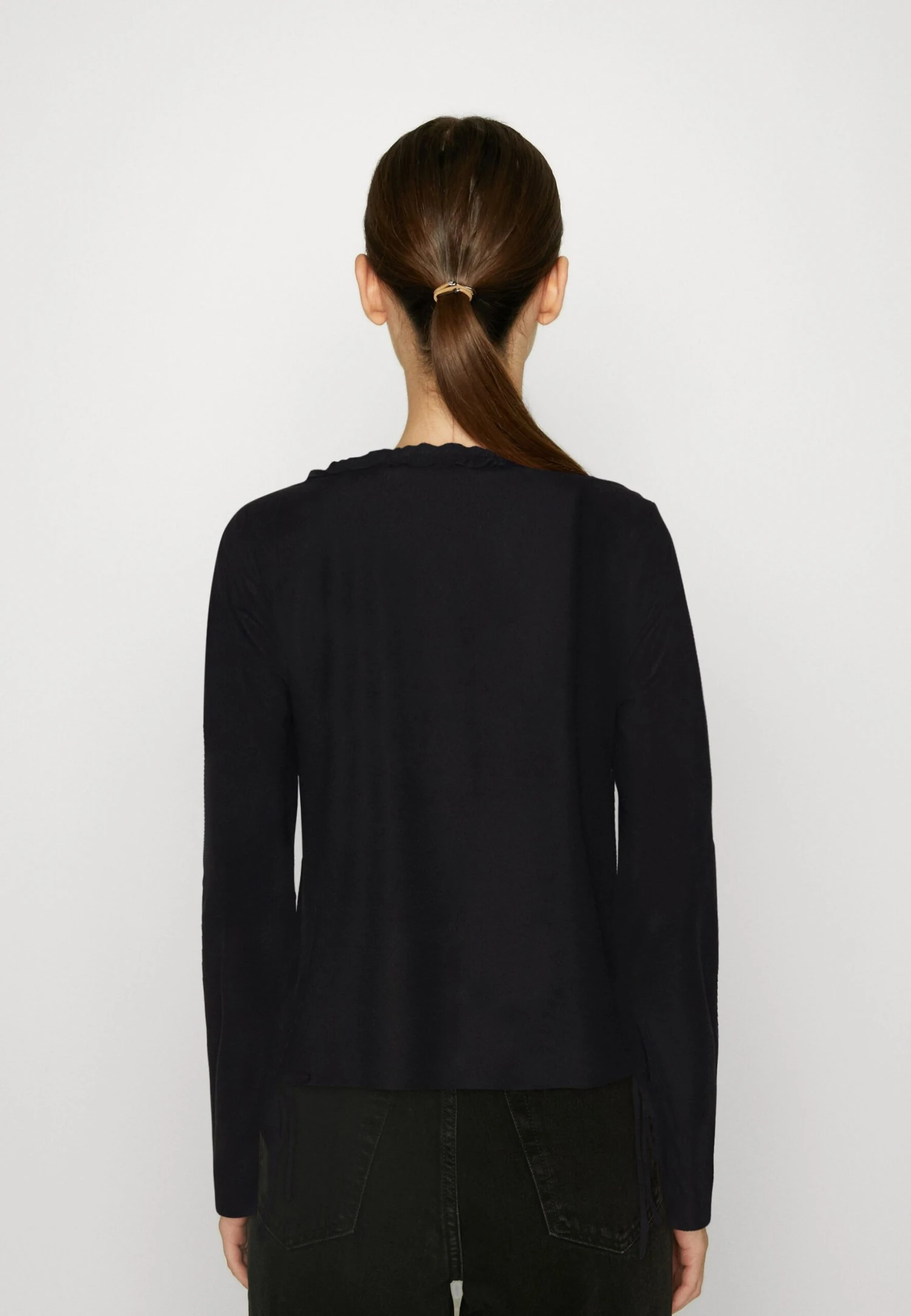 WEEKDAY Frill Long Sleeve - Gilet - Black 5 WEEKDAY Frill Long Sleeve - Gilet - Black â Image 3