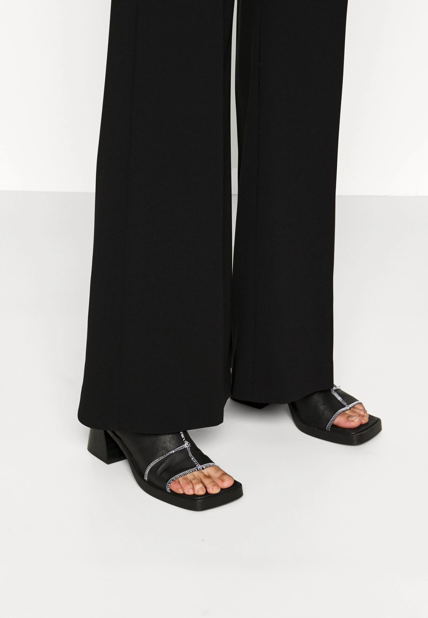 Ovada - Pantalon Classique - Nero 7 Ovada - Pantalon Classique - Nero â Image 5