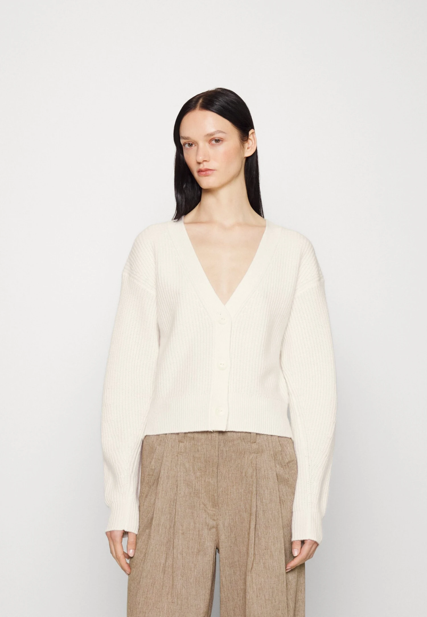 Rag & Bone Cropped Cardigan - Gilet - Ivory 3 Rag & Bone Cropped Cardigan - Gilet - Ivory