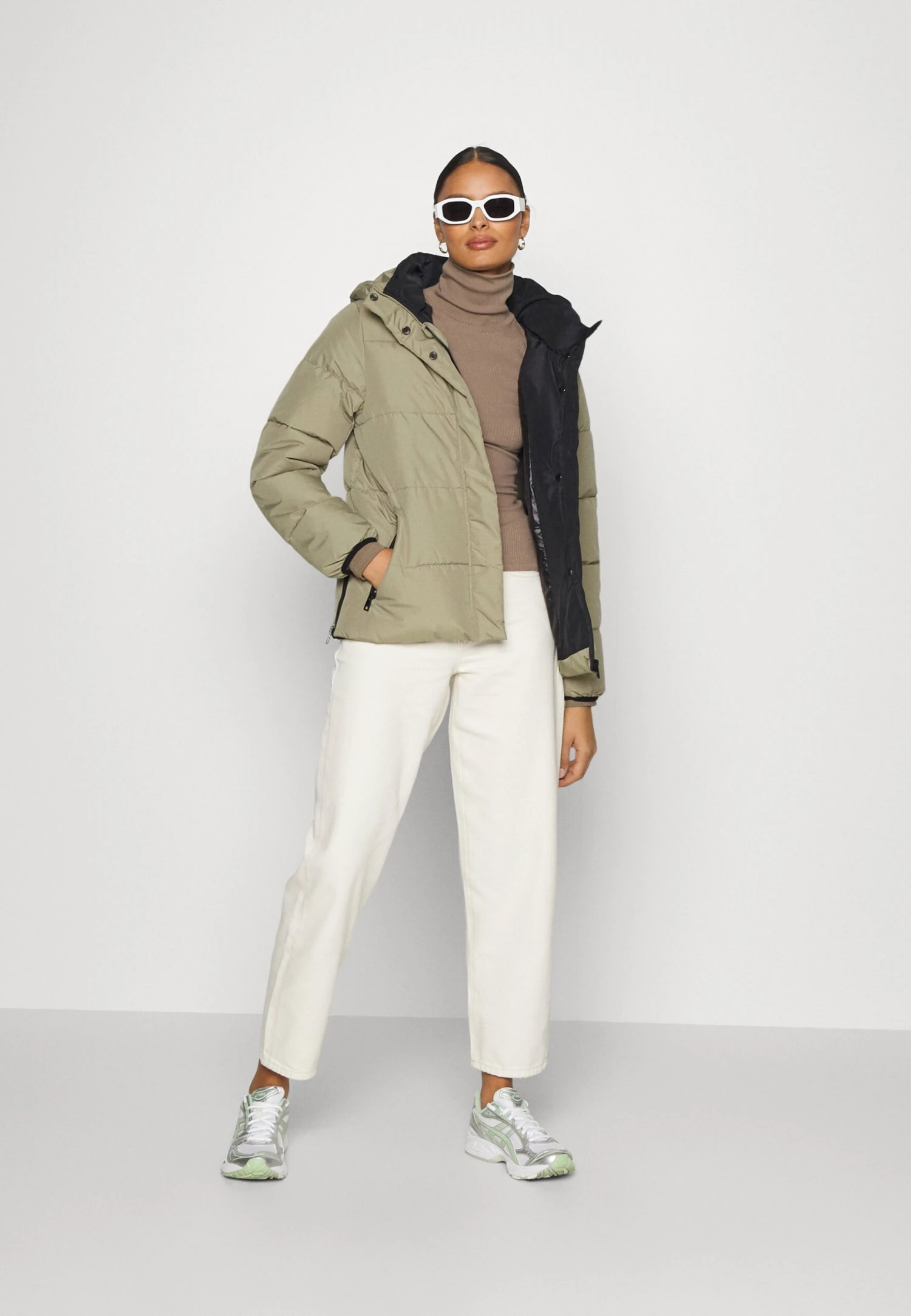 ESPRIT Sporty - Veste D'Hiver - Pale Khaki 4 ESPRIT Sporty - Veste D'Hiver - Pale Khaki – Image 2