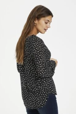 Kaffe Kabera Amber Blouse - Blouse - Black/Chalk 13 Kaffe Kabera Amber Blouse - Blouse - Black/Chalk -Next Soldes a4ee73a8ca07427797afd39378578813