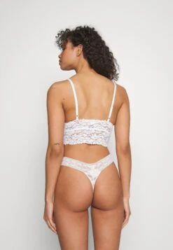 Anna Field 2 Pack Stella / 001 - White_402 - Pink - Brassière - 001 - White_402 - Pink 10 Anna Field 2 Pack Stella / 001 - White_402 - Pink - Brassière - 001 - White_402 - Pink -Next Soldes a6a3b721c23043dfb85d4d4a19f6182e