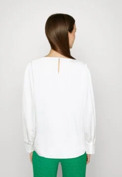 Vila Viellette O Neck - T-Shirt À Manches Longues - Snow White 10 Vila Viellette O Neck - T-Shirt À Manches Longues - Snow White -Next Soldes a7ed3645132d40cc81c11ffc2be140d4