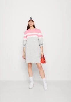 ONLY Onlcelina O Neck Dress - Robe De Jour - Morning Glory -Next Soldes a8817de85c1345eda7c920d371414a8b