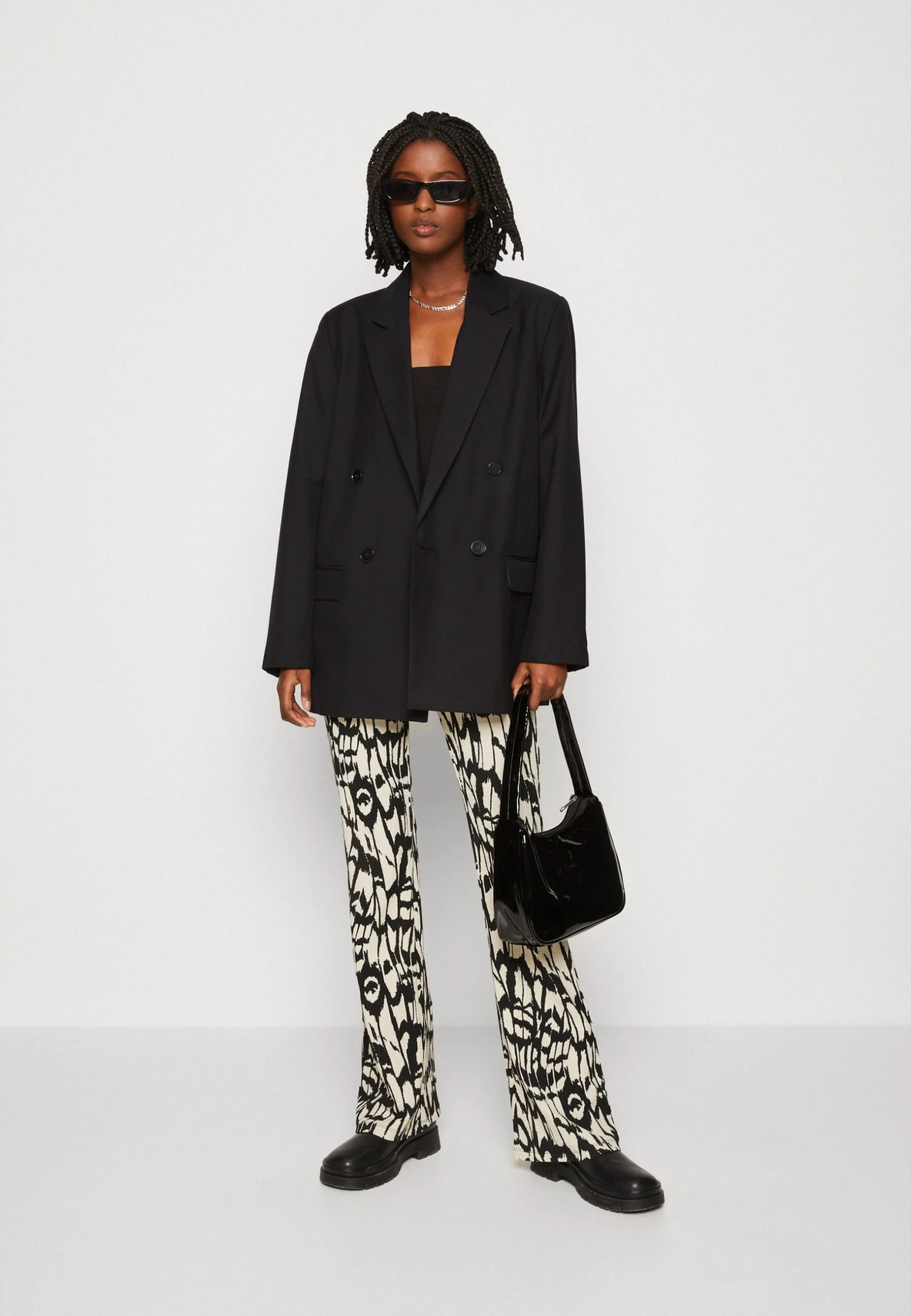 WEEKDAY Norma - Blazer - Black 4 WEEKDAY Norma - Blazer - Black – Image 2