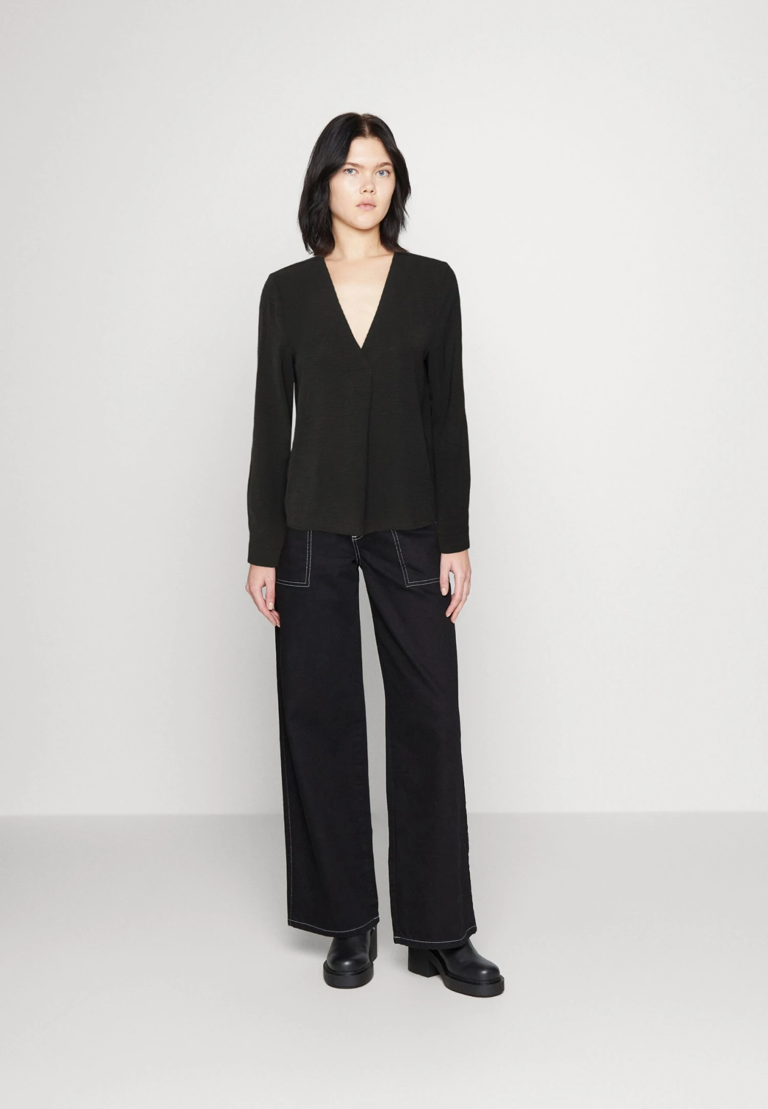 Vila Vijosa V Neck - T-Shirt À Manches Longues - Black 4 Vila Vijosa V Neck - T-Shirt À Manches Longues - Black – Image 2