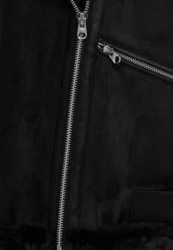 PULL & BEAR Double Faced - Veste En Similicuir - Mottled Black 13 PULL & BEAR Double Faced - Veste En Similicuir - Mottled Black -Next Soldes ab00a2bb5dc1424b962b5e0be77f1324