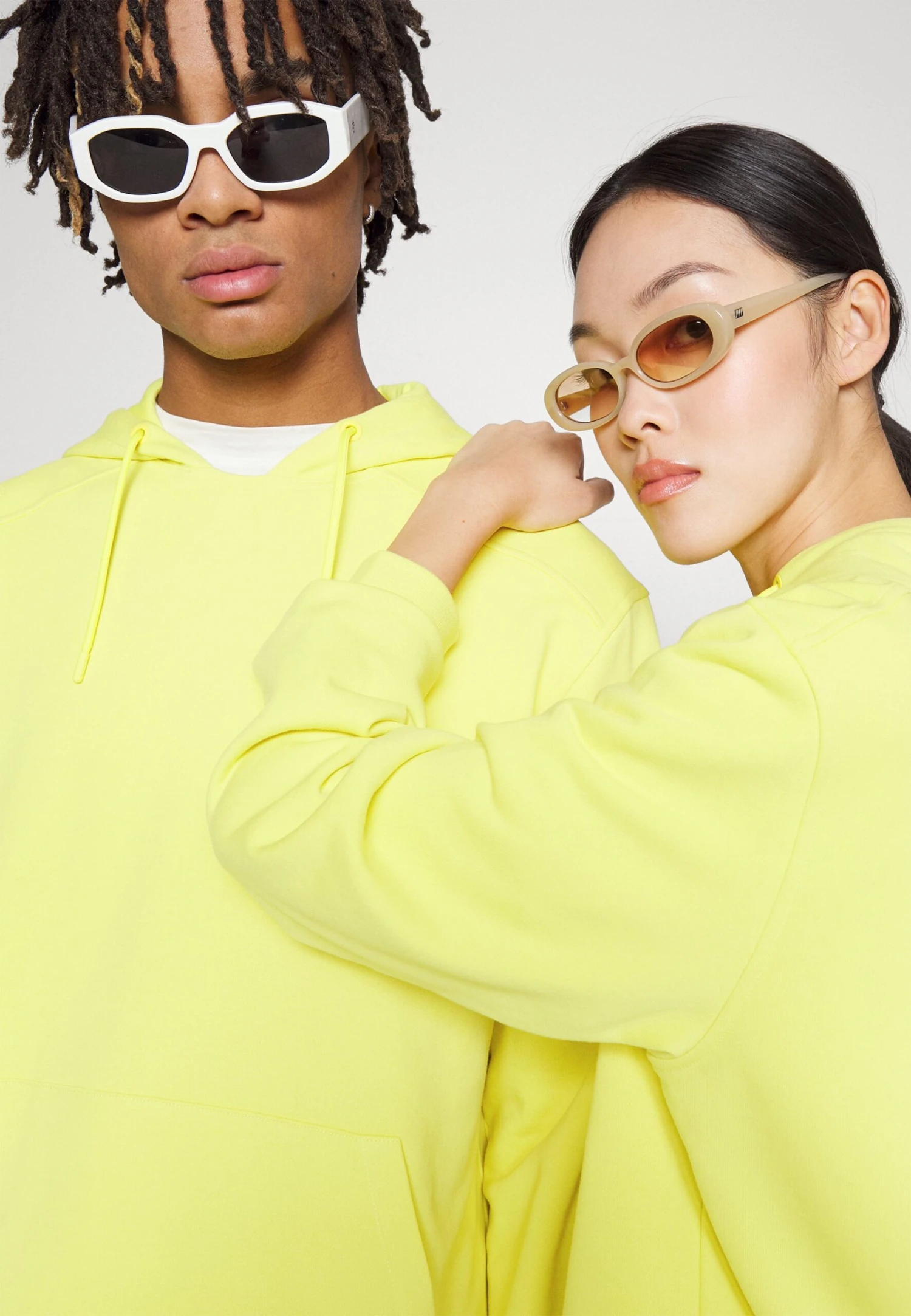 K-Way Exclusive Unisex Jason - Sweat À Capuche - Yellow Lemon 6 K-Way Exclusive Unisex Jason - Sweat À Capuche - Yellow Lemon – Image 4