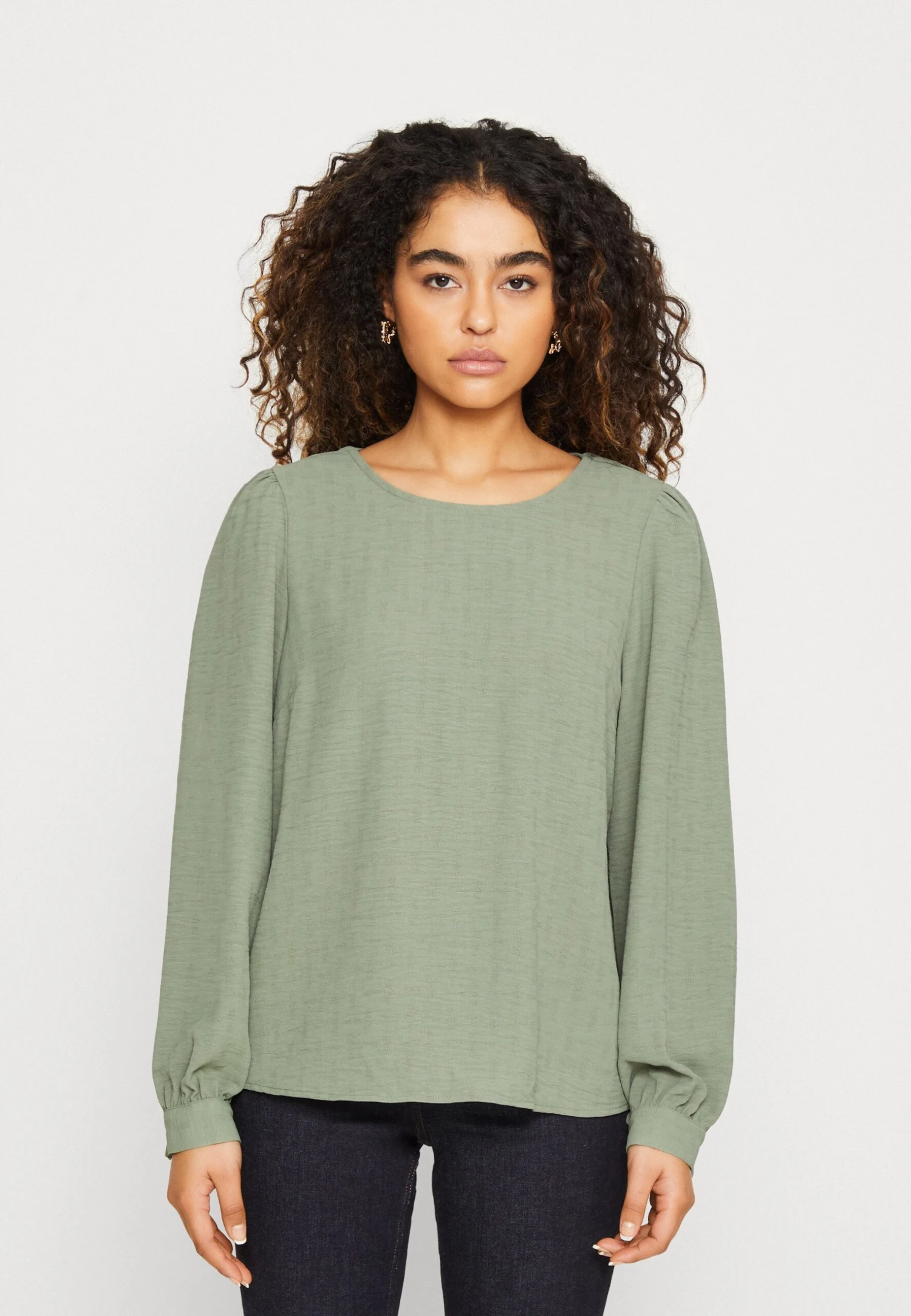 Vero Moda Vmpammi Blouse - T-Shirt À Manches Longues - Laurel Wreath 3 Vero Moda Vmpammi Blouse - T-Shirt À Manches Longues - Laurel Wreath