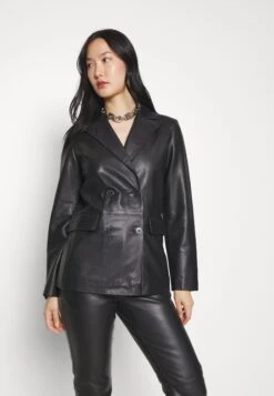 Mira - Blazer - Black