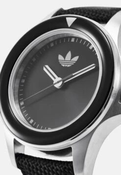 Adidas Originals Expression One Unisex - Montre - Black/Silver-Coloured 9 Adidas Originals Expression One Unisex - Montre - Black/Silver-Coloured -Next Soldes af4f157ff6d6444892d30eacdece6051