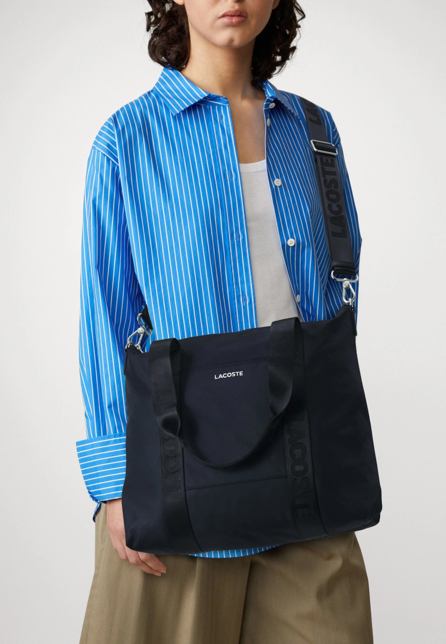 Lacoste Tote - Cabas - Abimes 3 Lacoste Tote - Cabas - Abimes