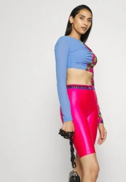 Versace Jeans Couture Georgette Pop - T-Shirt À Manches Longues - Hot Pink 13 Versace Jeans Couture Georgette Pop - T-Shirt À Manches Longues - Hot Pink -Next Soldes b0980d7d95e94038880f350d7f328a34